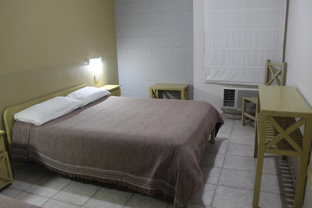 Hotel Barrancas San Pedro Екстер'єр фото
